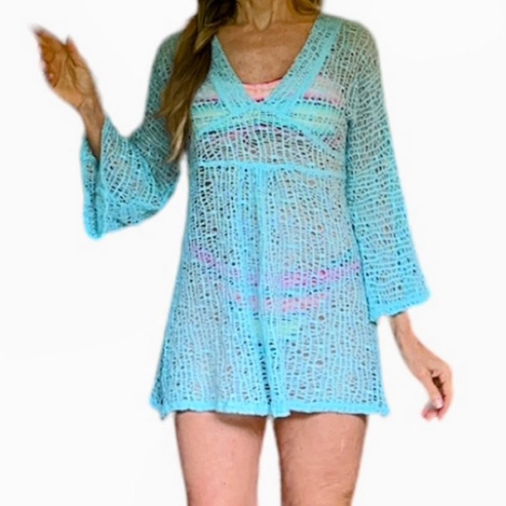 Swim wear / Pretty cover for suit in turquoise blue size medium